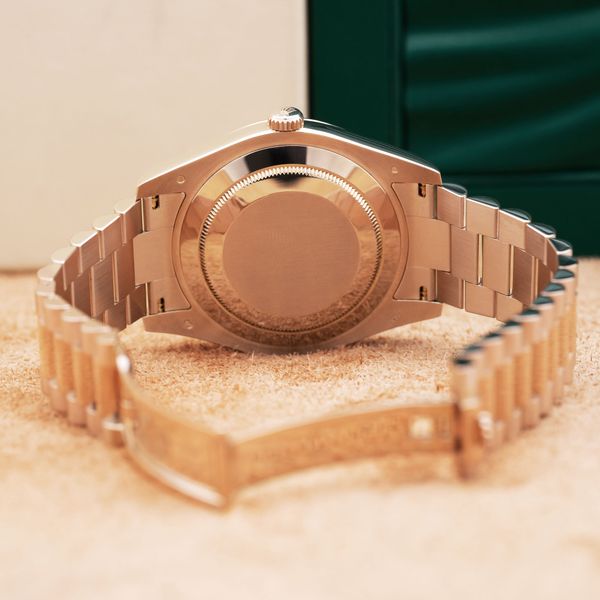 Rolex Day-Date II 218235